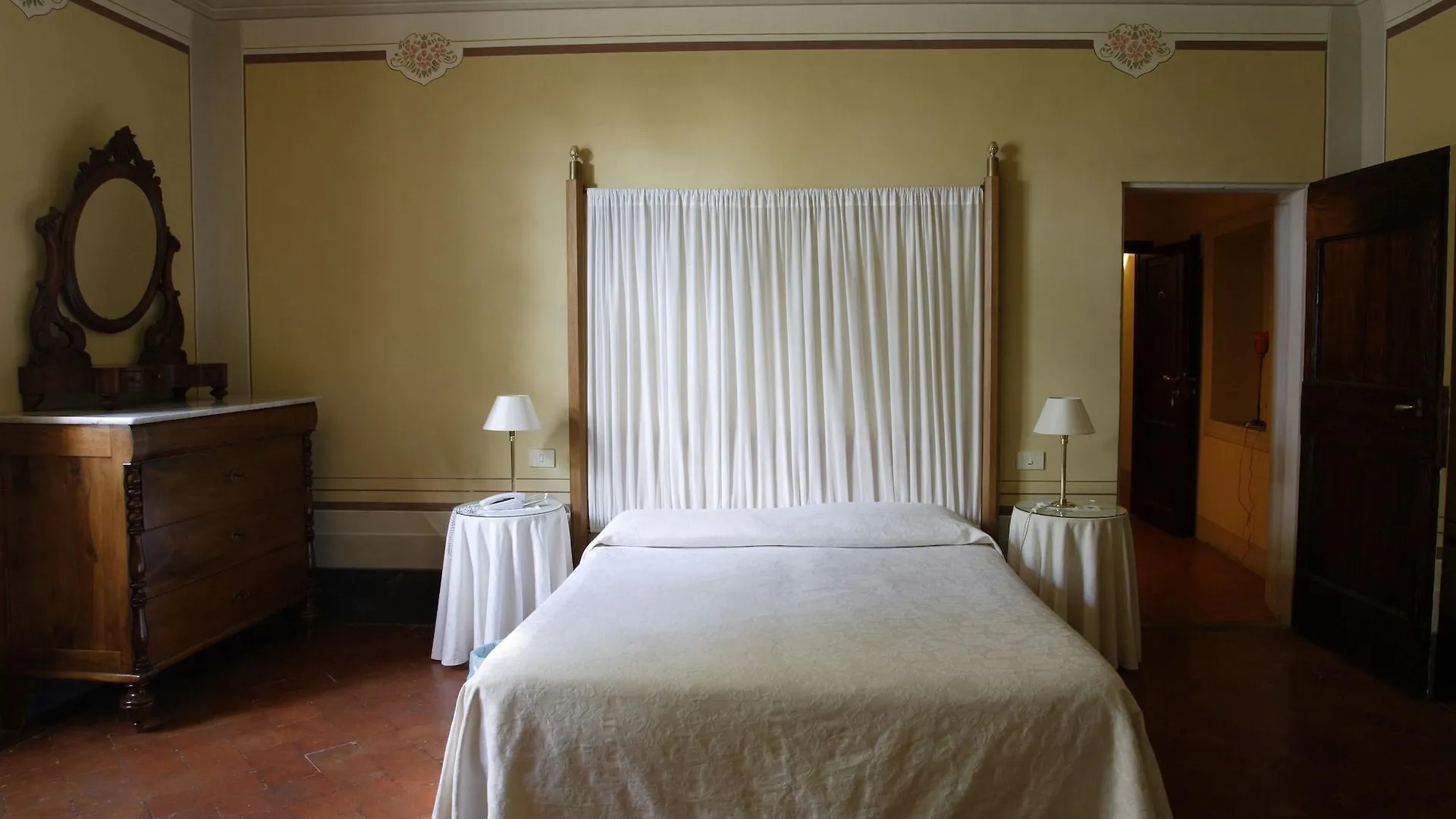 Il Trebbiolo Guest House Florence Country house