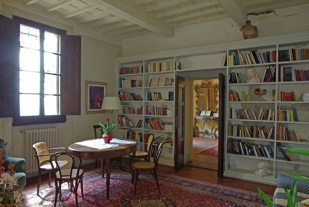 Il Trebbiolo Guest House Florence Italy